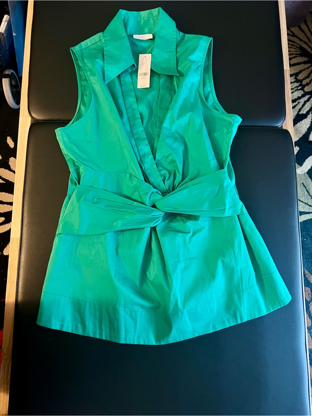 New York & Company Emerald Green Sleeveless Knot-Front Blouse